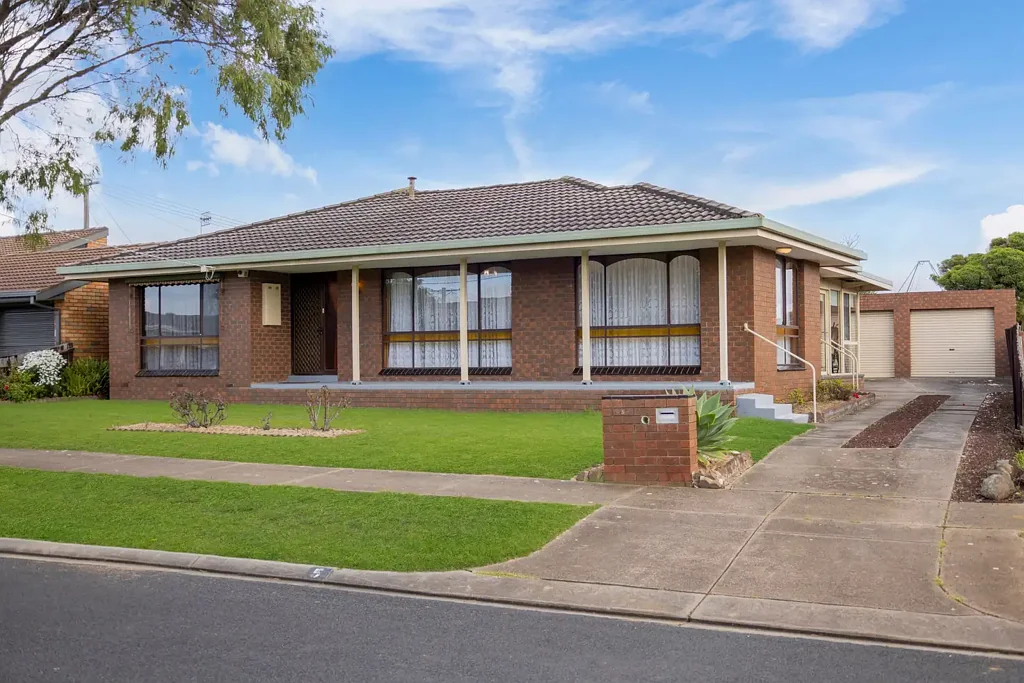 Warrnambool 3침실 A Solid East Warrnambool Home