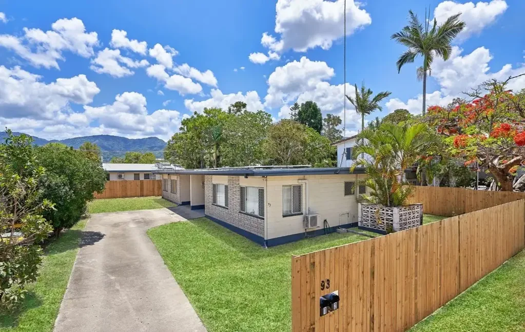 FRESHLY UPDATE UNIT IN SOUGHT LOCATION!