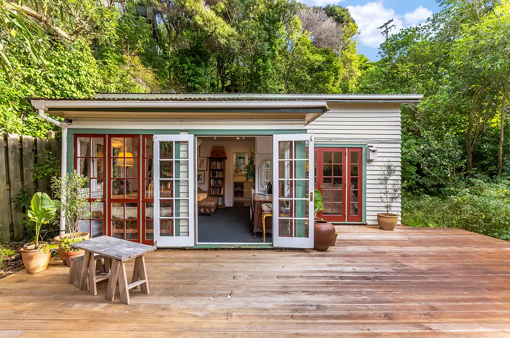 44 Gordon Road, Plimmerton, Porirua, Wellington