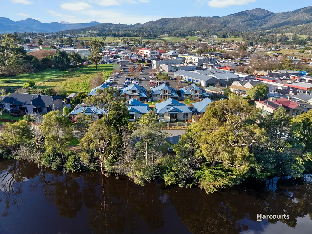 Huonville 2房  Easy Living with River Views