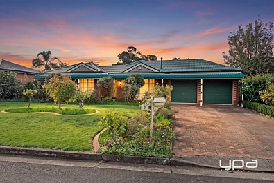 Darley 4Moenga A LIFESTYLE PROPERTY DESIGNED FOR FAMILY LIVING AND ENTERTAINING