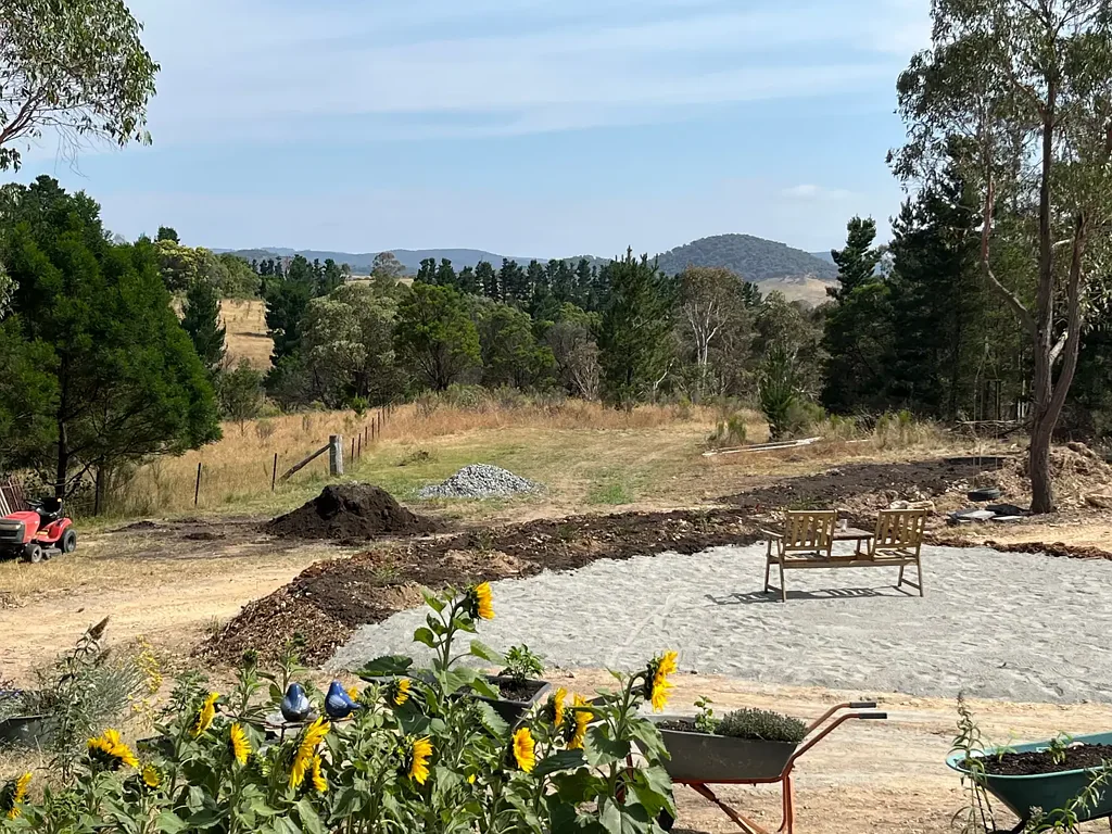 Goulburn 3.5 Acres of Aussie Bush, Handy to Town with Awesome Views!