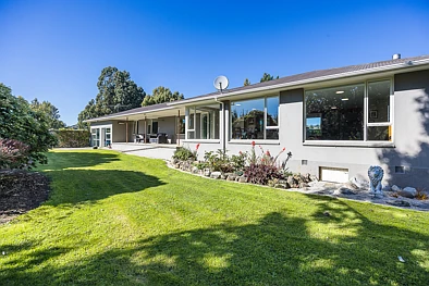 Mosgiel 3chambre Lifestyle Property - Catch It While You Can!