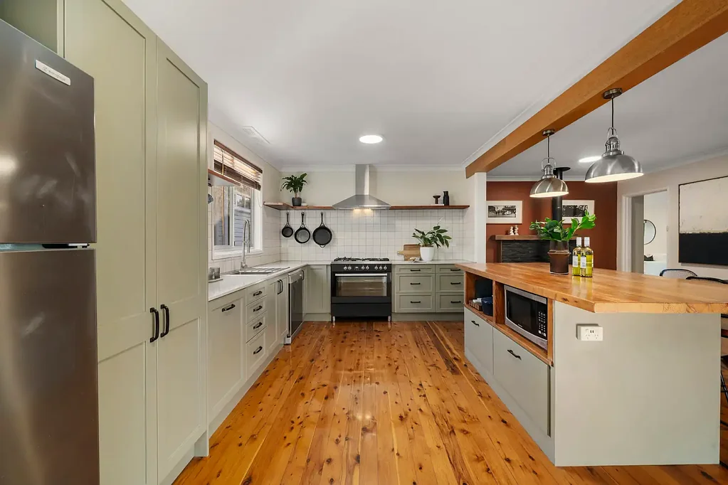 20 Angus Avenue, Waratah West, NSW 2298