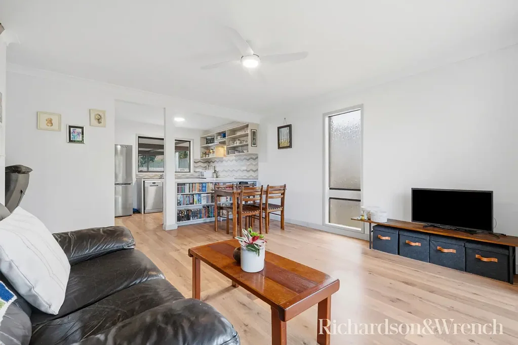Woy Woy 2બેડરૂમ Turnkey Ready, Low-Maintenance Living in the Heart of Woy Woy