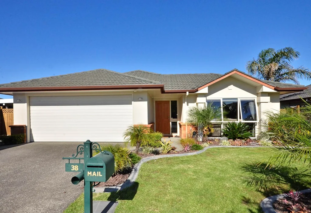 38 Belfry Place, Wattle Downs, Manukau City, Auckland