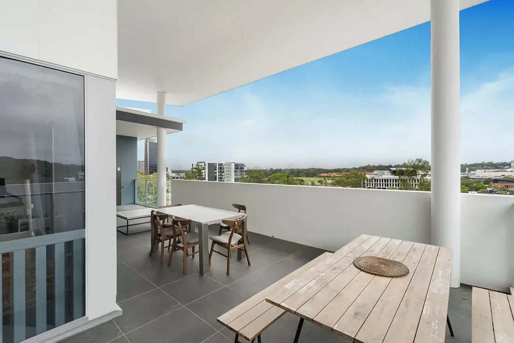Robina 3chambre Sophisticated Penthouse Living in the Heart of Robina