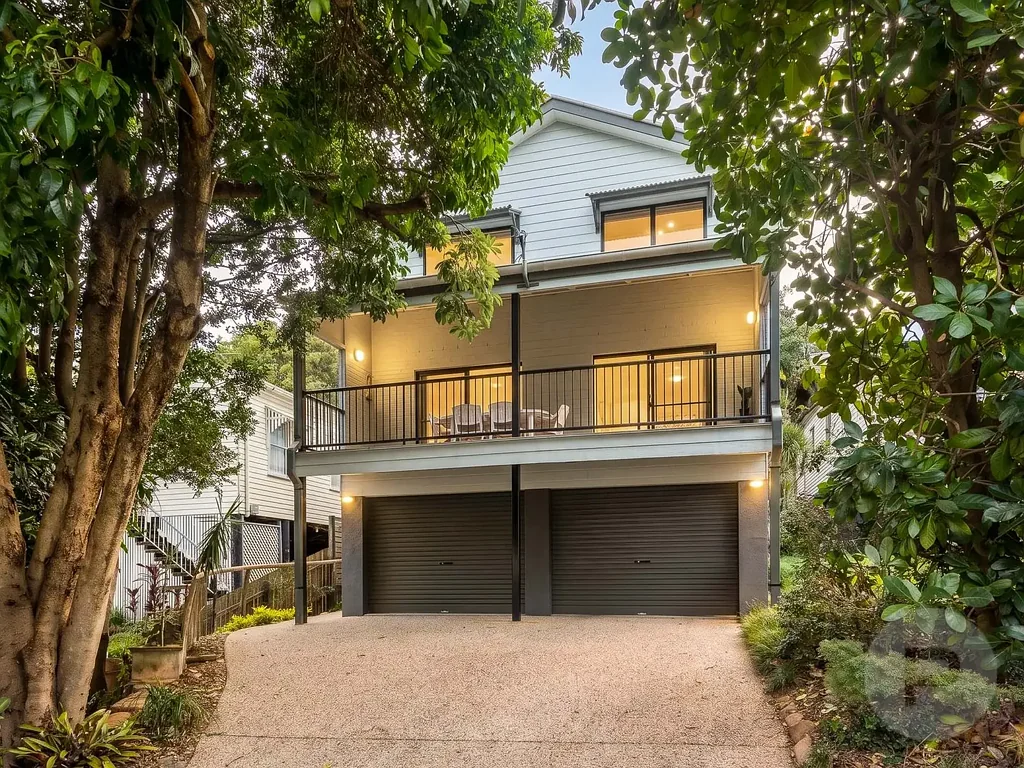 Red Hill 4Zimmer A Contemporary Family Home in a Prime Inner-City Setting