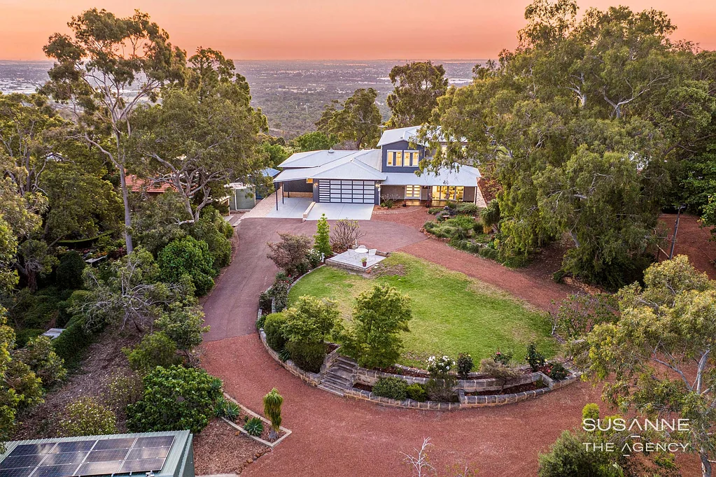 27 Gladys Road, Lesmurdie, WA 6076