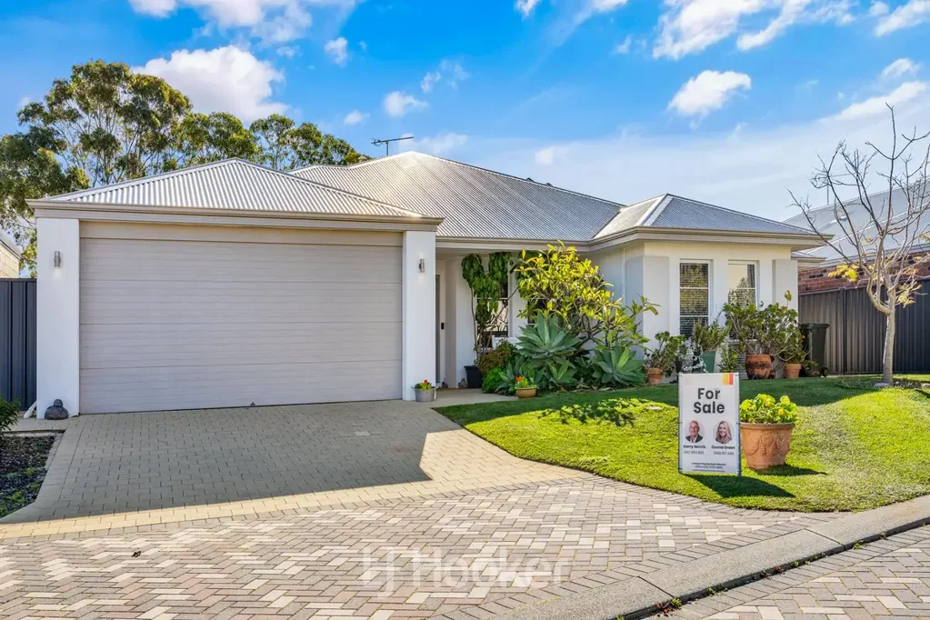 Dunsborough 3房  Golf Course Outlook, Sunshine and a Home with Plenty to Offer