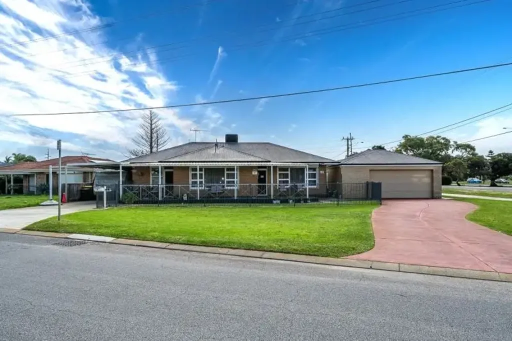 Rockingham 3 Bedroom LOCATION, LOCATION - TERRIFIC INVESTMENT