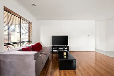 12 Lyons Avenue, Burnside Heights, VIC 3023, 5 phòng ngủ, 2 phòng tắm, House