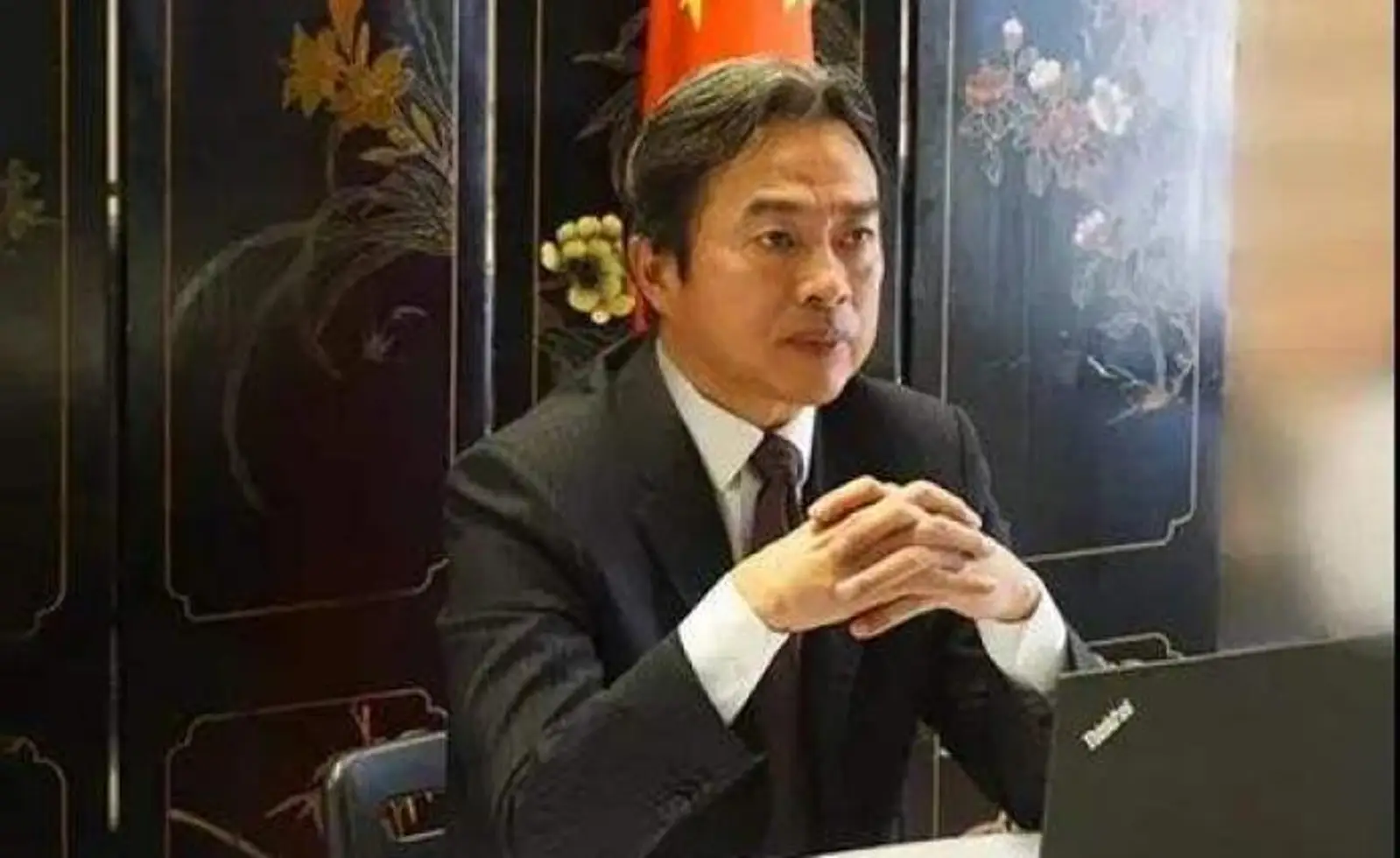 中国驻以色列大使杜伟去世,初步判断为身体健康原因