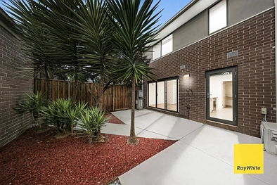 24 Lucca Walk, Mernda, VIC 3754, 3 slaapkamers, 2 badkamers, Townhouse