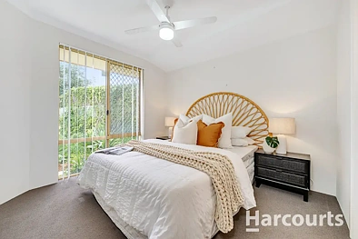 10 Whiston Crescent, Clarkson, WA 6030, 4 Schlafzimmer, 2 Badezimmer, House