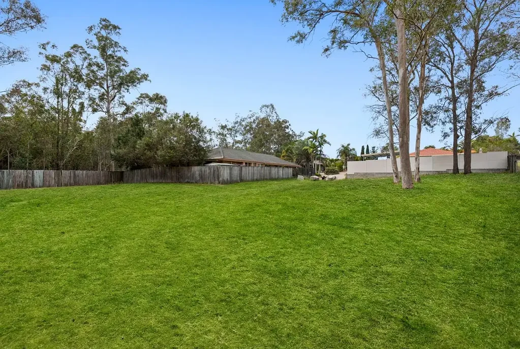 Bellbowrie A Rare Opportunity to Build, Subdivide or Create Your Private Paradise