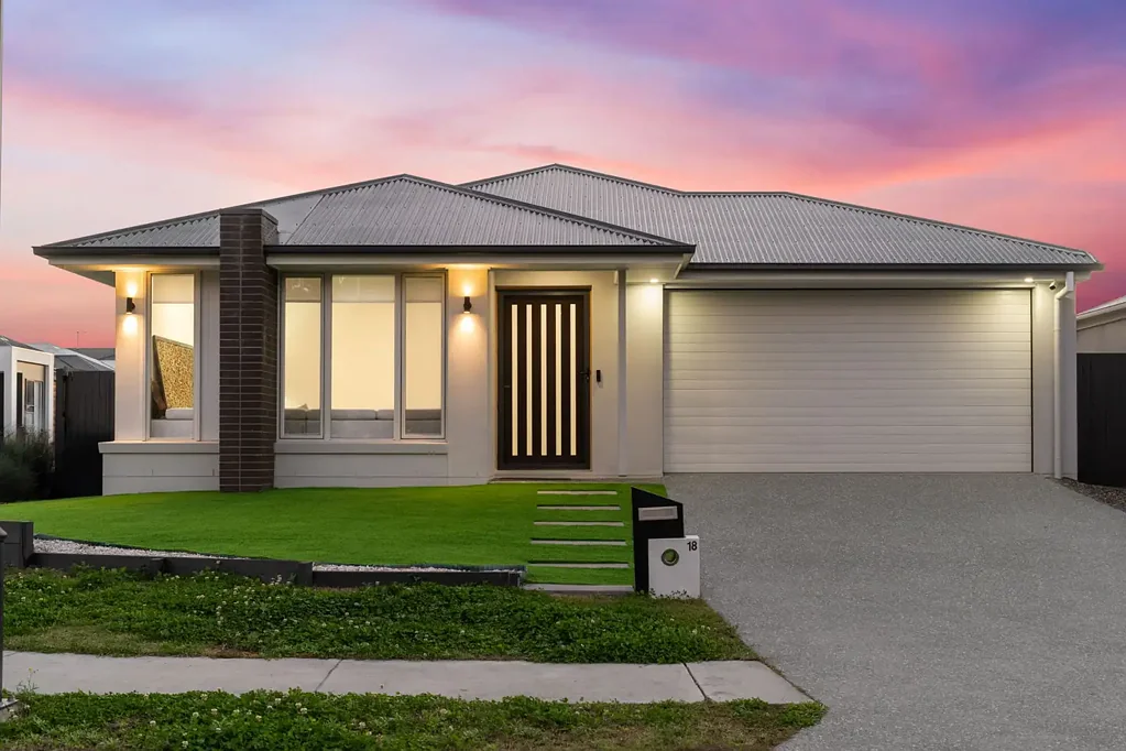 18 Australis Circuit, Greenbank, QLD 4124