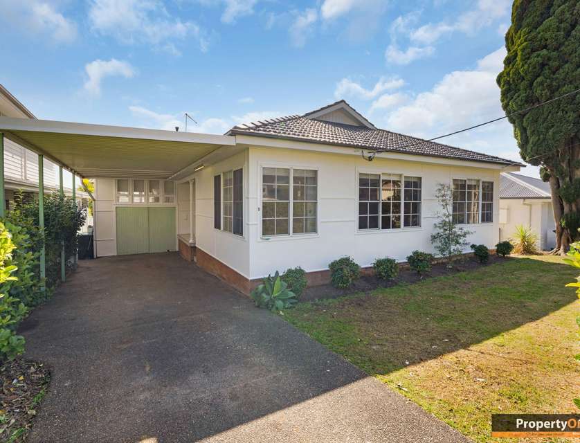 9 Chipilly Avenue, Engadine, NSW 2233, 4 Bedrooms, 2 Bathrooms, House