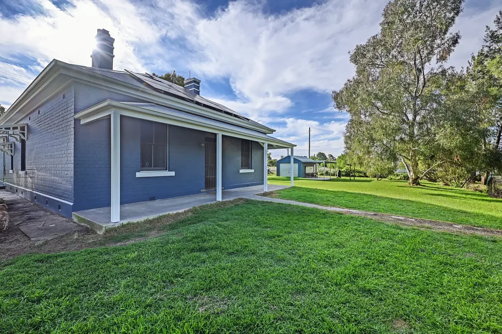 2 Spring Street, Spring Hill, NSW 2800
