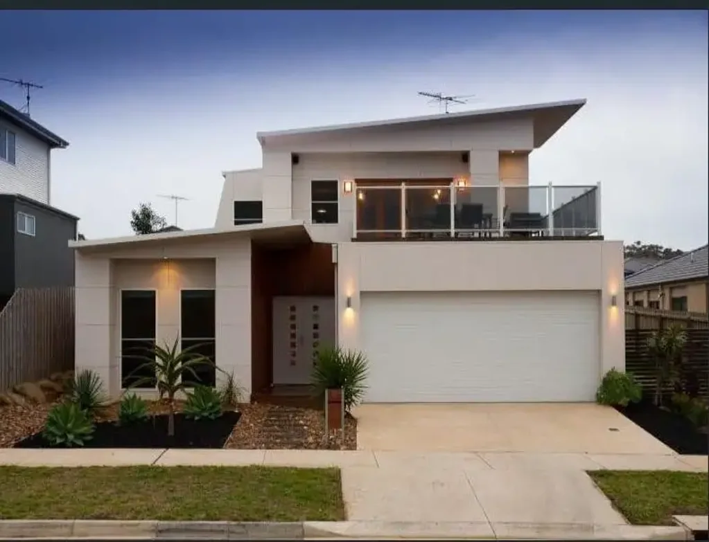 Two-Storey Coastal Home in the Heart of Torquay