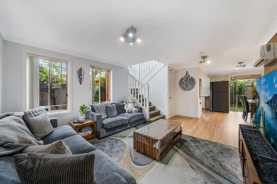 8/9-11 Weir Crescent, Lurnea, NSW 2170, 3 slaapkamers, 2 badkamers, Townhouse