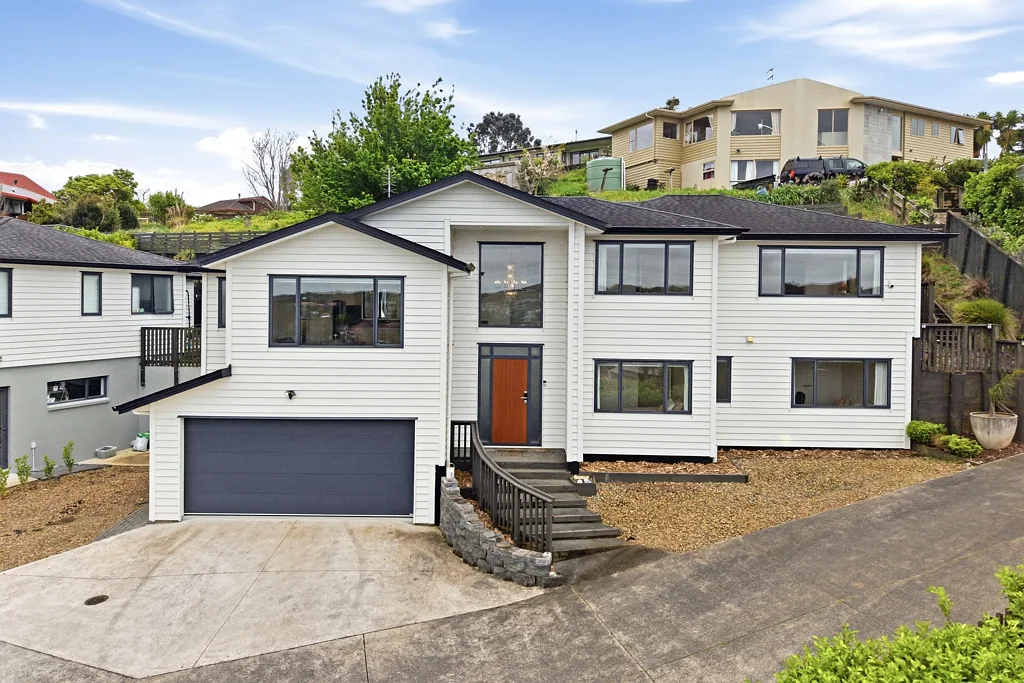 Pukekohe 5Kwarto Elevated position, exceptional lifestyle