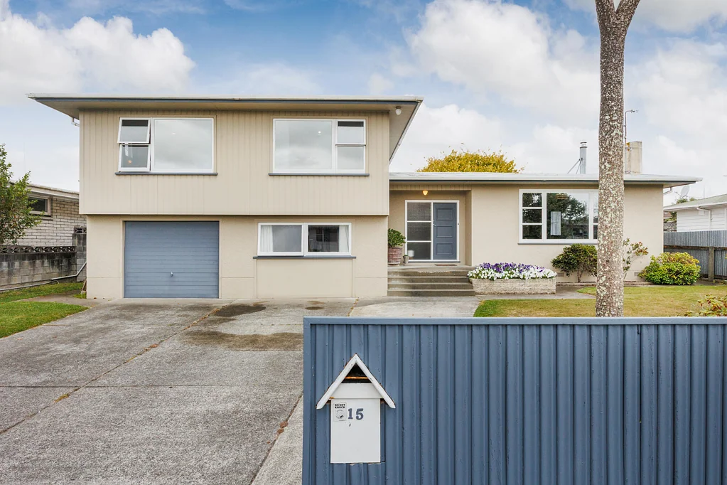 Awapuni 4房  The Family Lifestyle You've Been Looking For