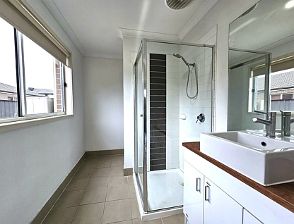 124 Penrose Promenade, Tarneit, South West Melbourne, 4部屋, 2バスルーム, House