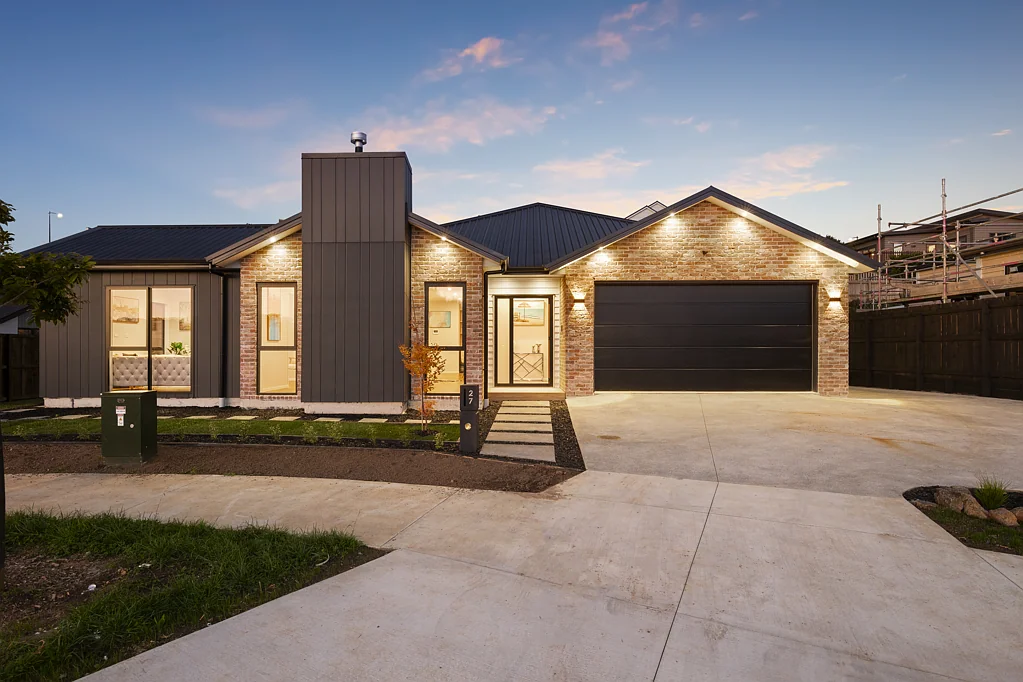 Pukekohe 5कमरा Welcome to a home that makes a success statement
