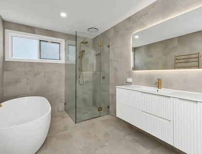 8 Rengbari Place, Avoca Beach, NSW 2251, 5部屋, 3バスルーム, House