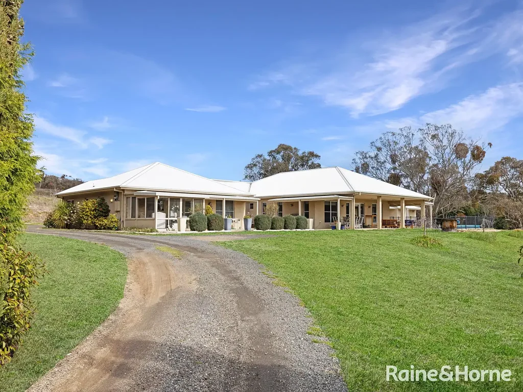 17 Robindale Court, Robin Hill, NSW 2795