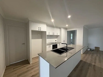 3 Goshawk Circuit, Bahrs Scrub, QLD 4207, 4房, 2浴, House