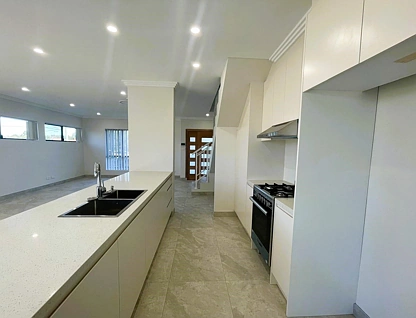 7 Locksley Avenue, Merrylands, Parramatta (Northwest suburbs), 4 Bedrooms, 2 Bathrooms, House