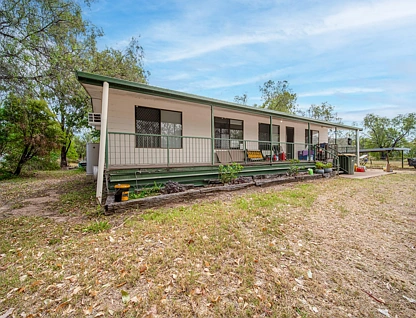 43 Tourmaline Road, Emerald, QLD 4720, 4 Kuwarto, 1 Banyo, House