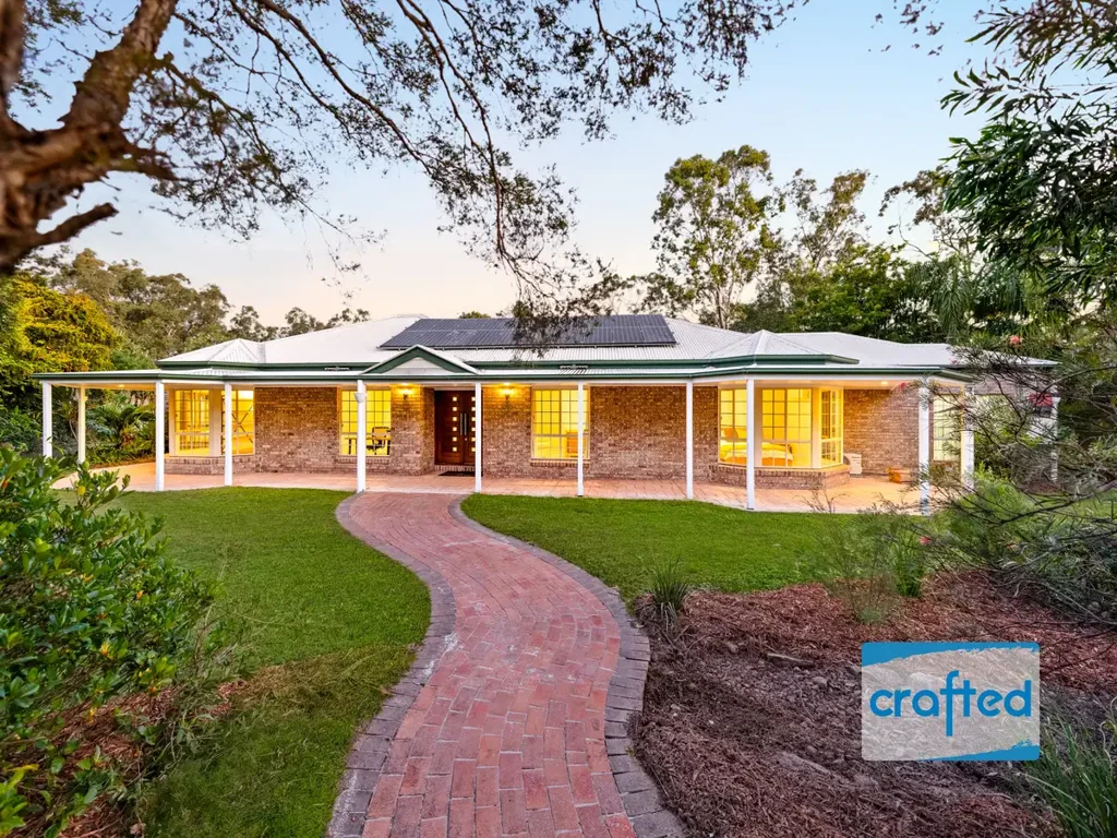 Greenbank 4Phòng ngủ acreage life 🍃 | Beautiful Acreage Home with Triple Garage