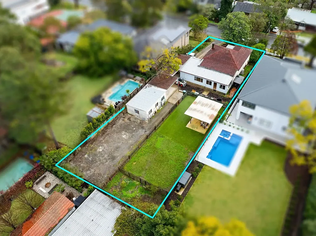 Turramurra 3غرفة نوم Development Upside Potential - 1,132sqm of Land!