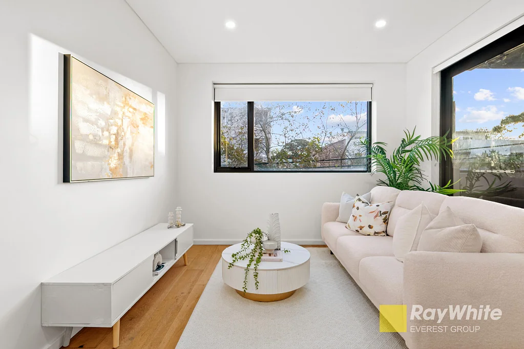 Waterloo 2બેડરૂમ Stylish City-Fringe Living | Modern Two-Bedroom Apartment