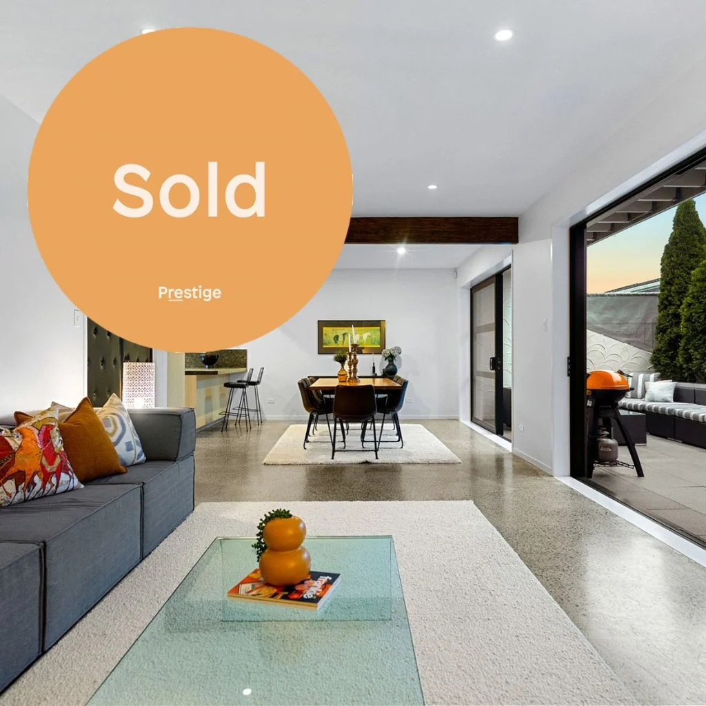 11B Huntly Road, Campbells Bay, North Shore City, Auckland