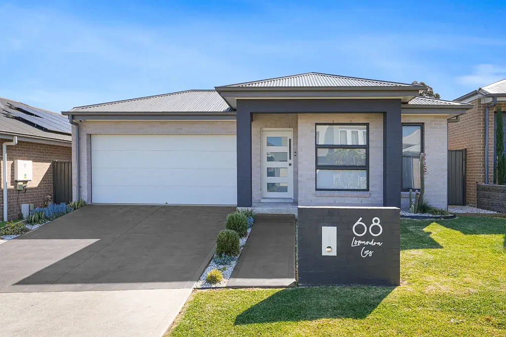 68 Lomandra Crescent, Calderwood, NSW 2527