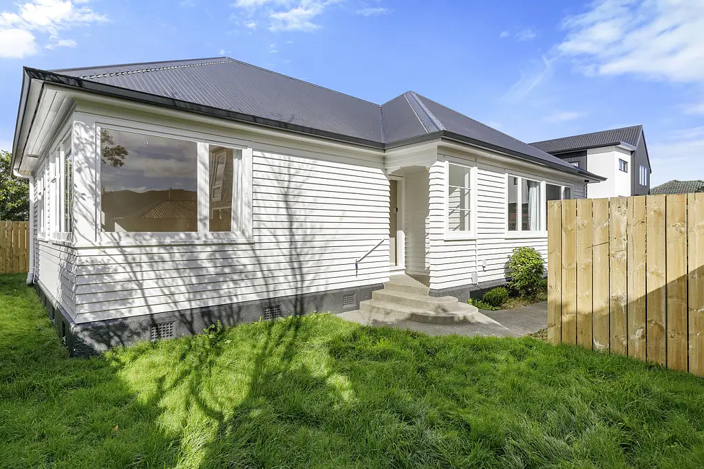 Avalon 3房  Tenanted investment in popular Avalon