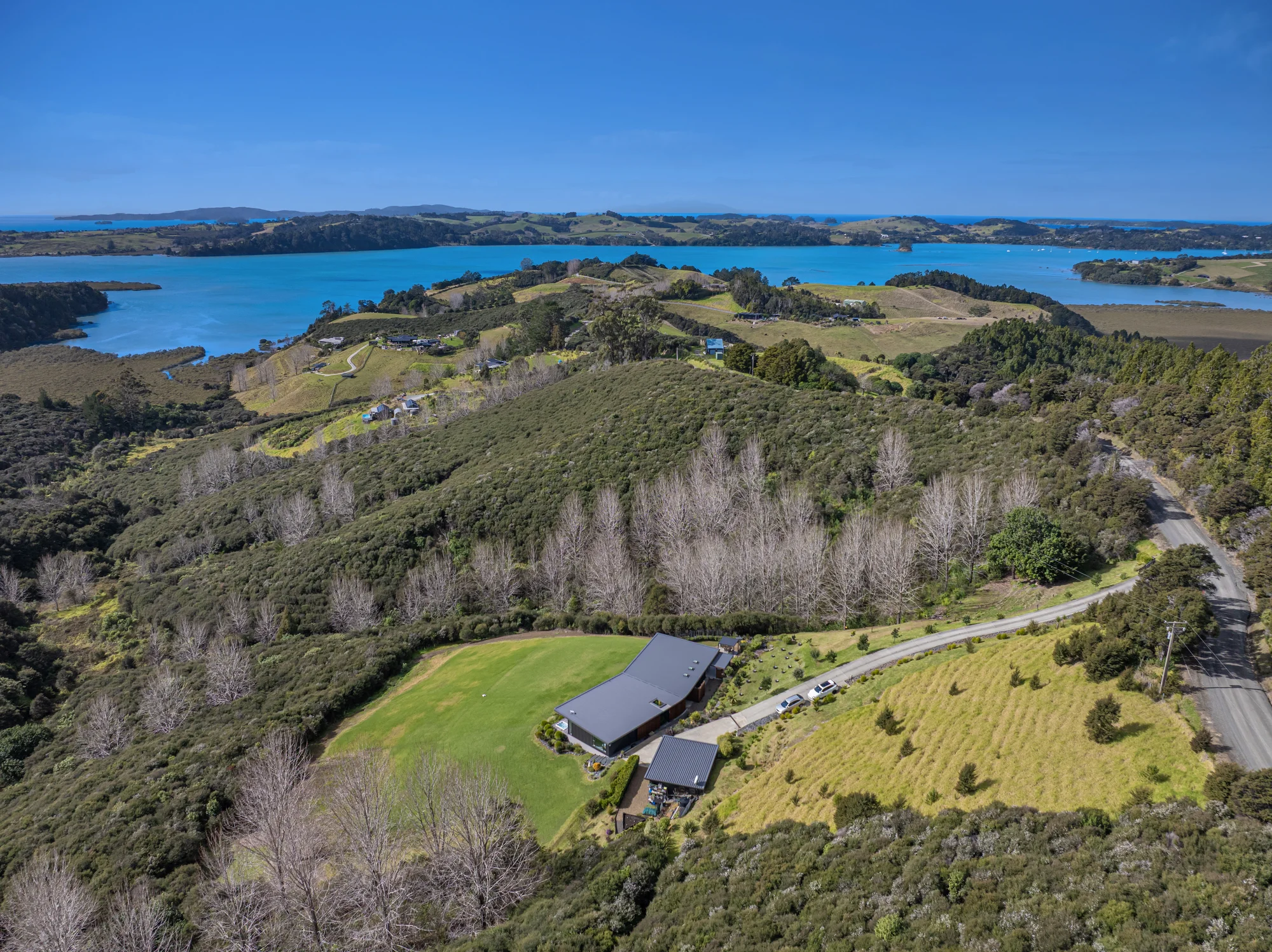 Mahurangi West 3房 奢华零负担：高端质感与轻松打理一次到位 Privacy, Luxury: Entertainer's Delight