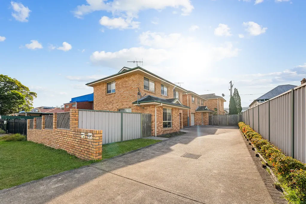 East Maitland 6房  TRIPLE INCOME INVESMENT