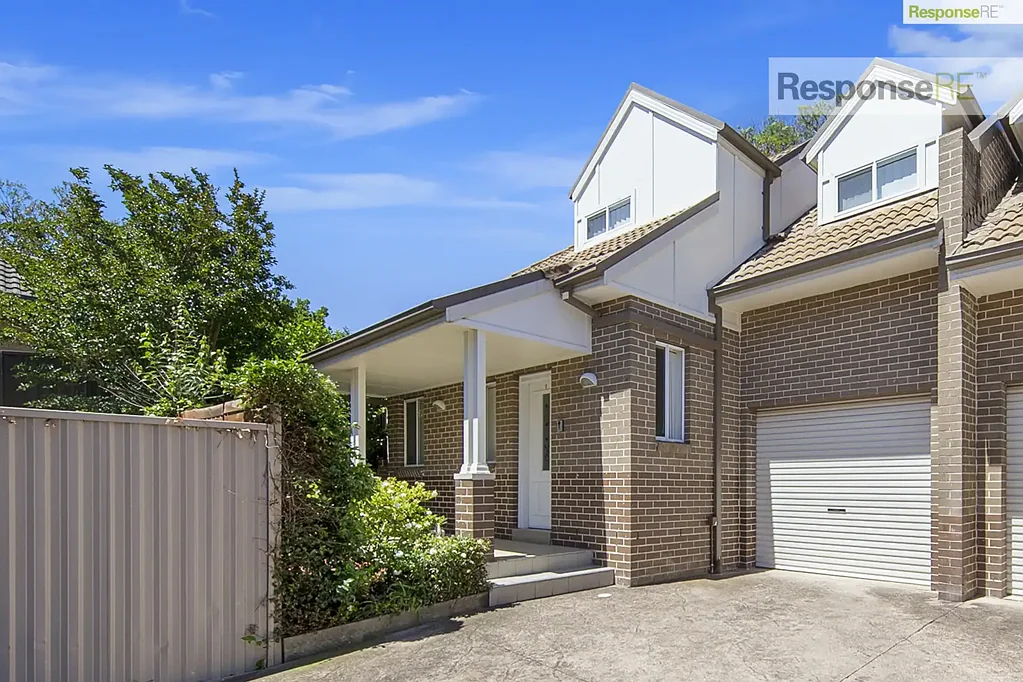 Spacious 3-Bedroom Townhouse in a Convenient Location
