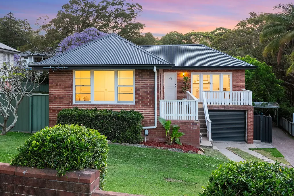 28 Montrose Avenue, Adamstown Heights, NSW 2289