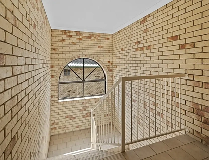 10/14 Paradise Street, Highgate Hill, Brisbane - Inner City Region, 2房, 2浴, Unit