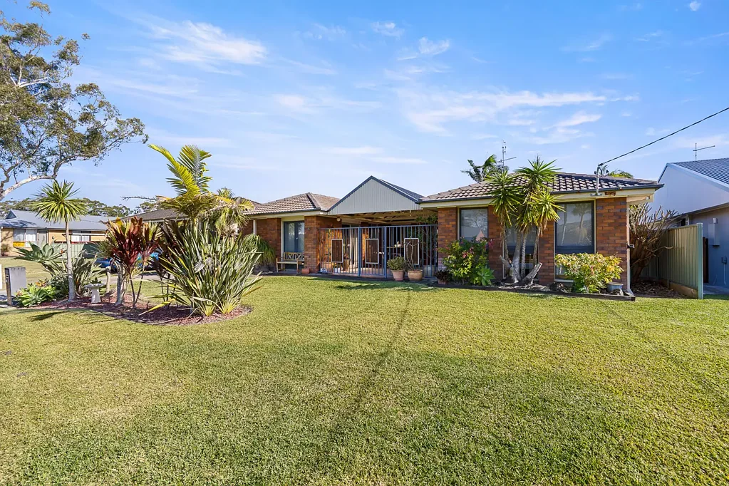Tuncurry 3ਬੈੱਡਰੂਮ Big Block, Bright Future