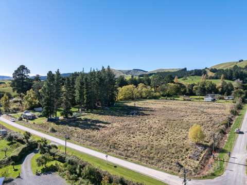 Cheviot  Space and options - 2.72 hectares