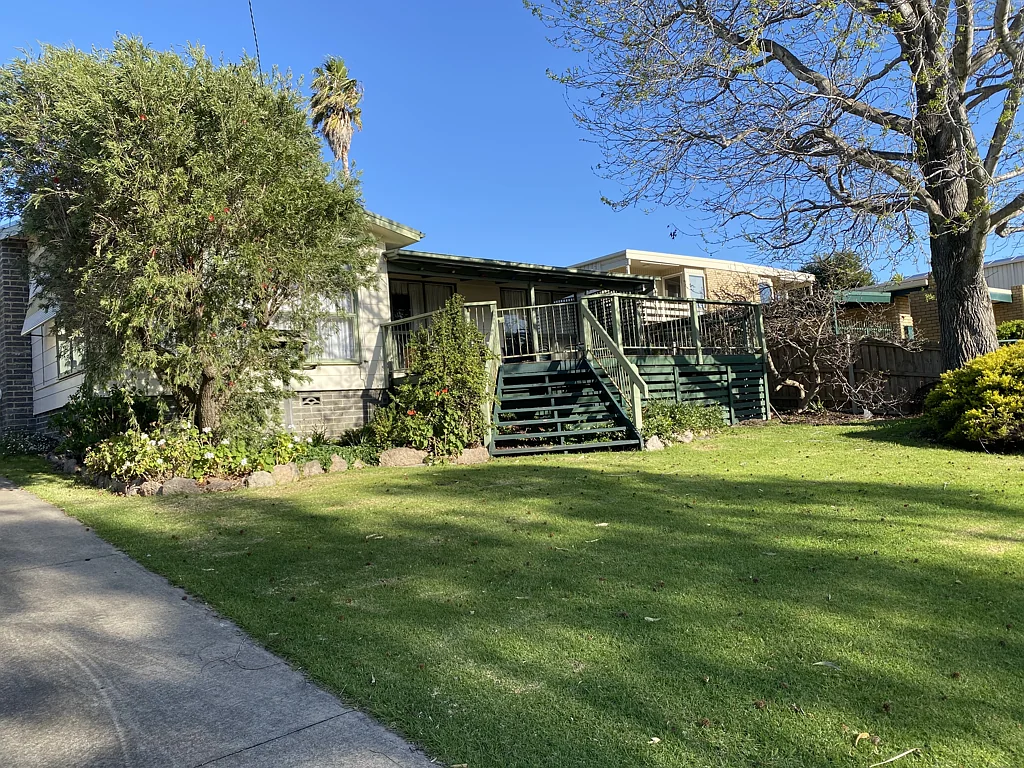 10 Buckland Drive, Mallacoota, VIC 3892