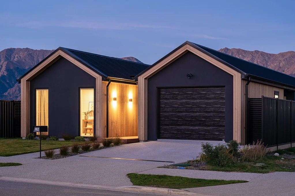 Lake Hawea 4બેડરૂમ Buy Today, Earn Tomorrow - Premium Investment