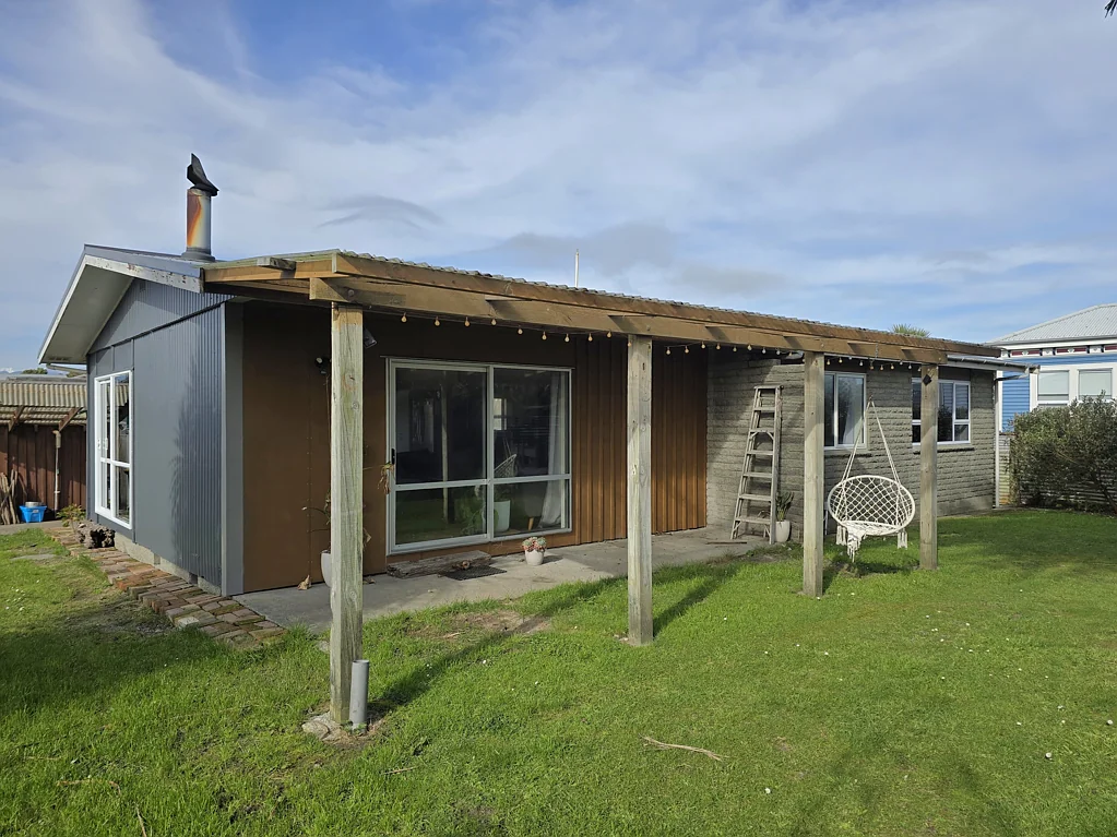 Hokitika 3房  Sunny and warm home with endless potential